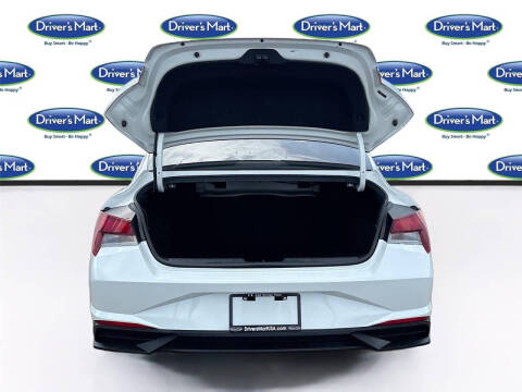 2022 Hyundai Elantra