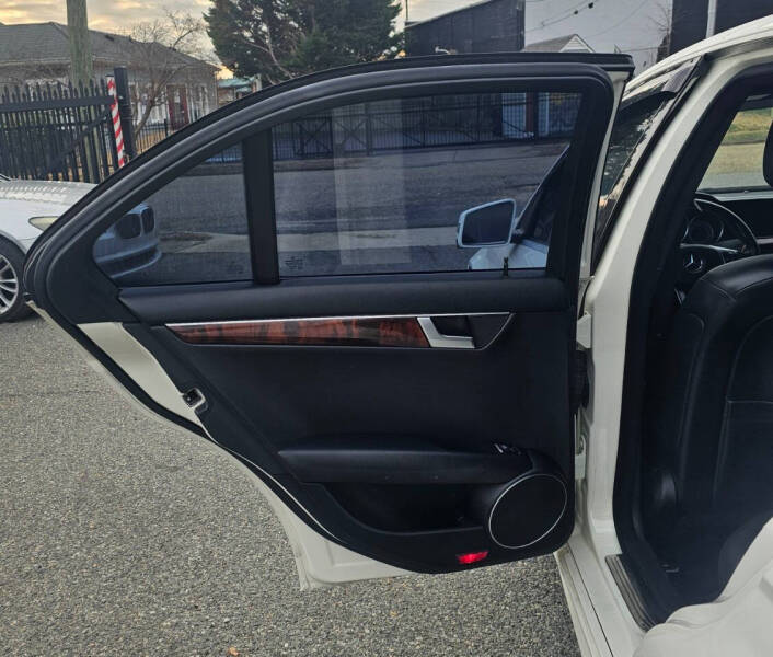 2012 Mercedes-Benz C-Class C 300 Sport 4MATIC