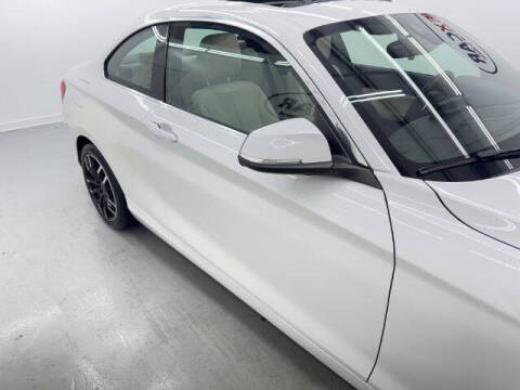 2017 BMW 2 Series 230i