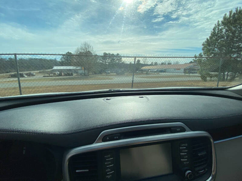 2018 Kia Sorento EX V6