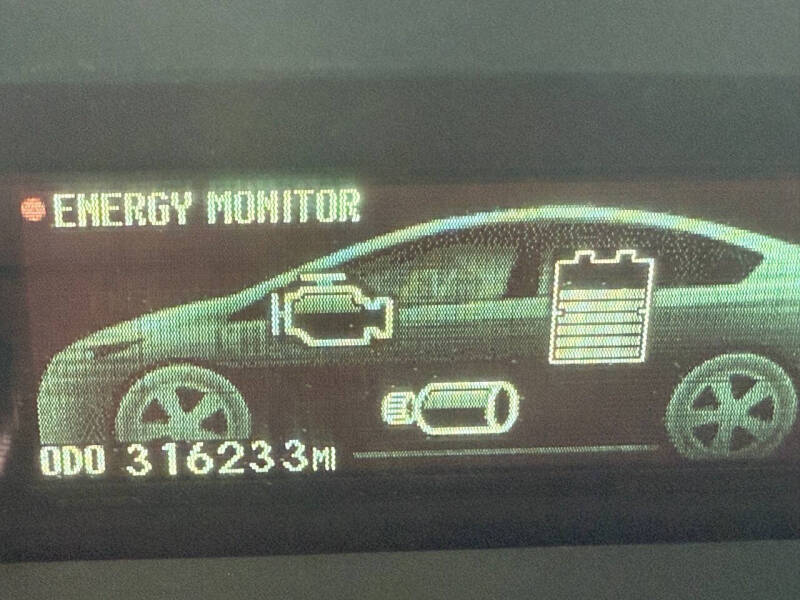 2014 Toyota Prius Two