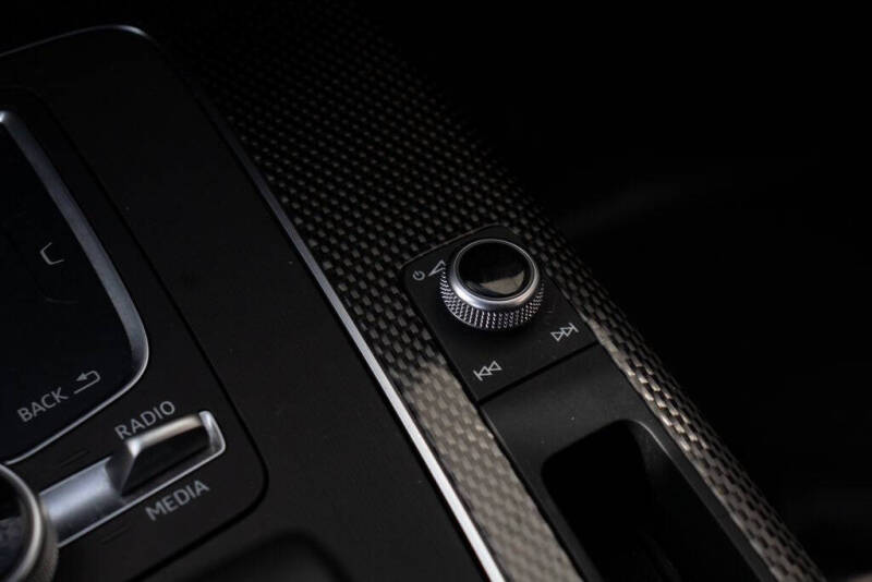 2020 Audi SQ5 3.0T quattro Premium Plus