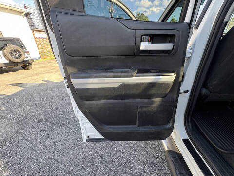 2019 Toyota Tundra SR5