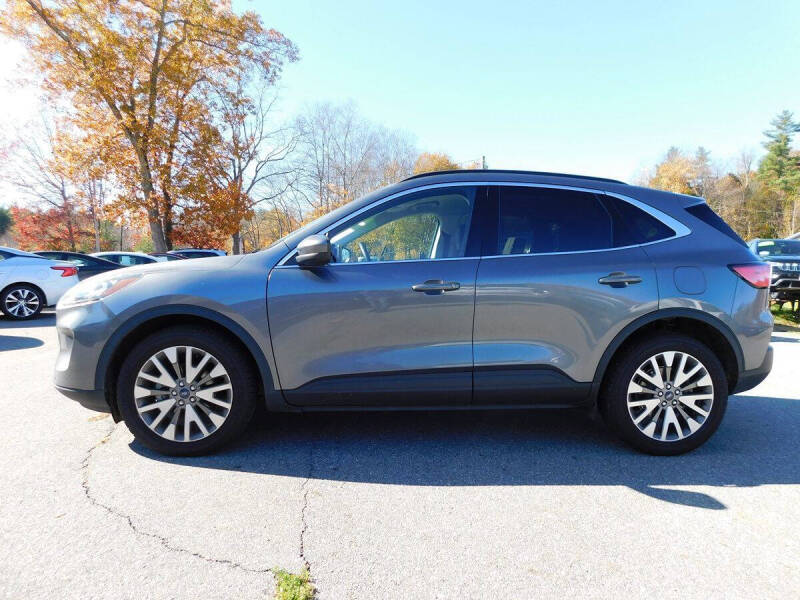 2022 Ford Escape Titanium