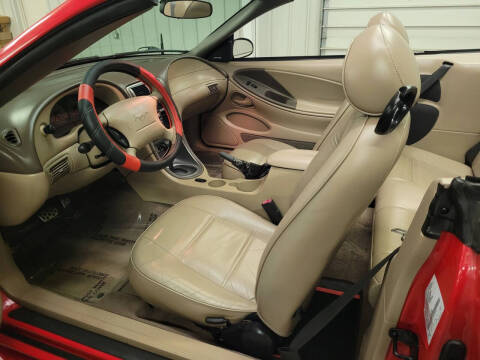 2004 Ford Mustang Deluxe