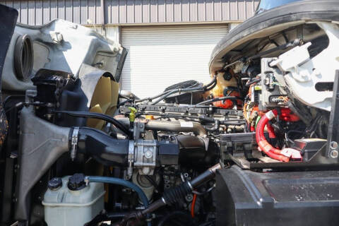 2016 Freightliner 114 SD