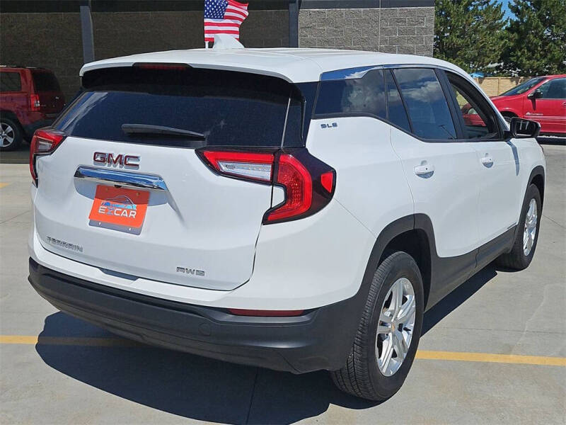 2024 GMC Terrain SLE