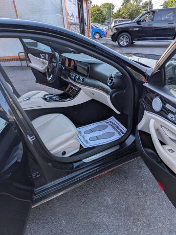 2017 Mercedes-Benz E-Class E 300