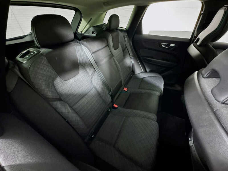 2023 Volvo XC60 B5 Core