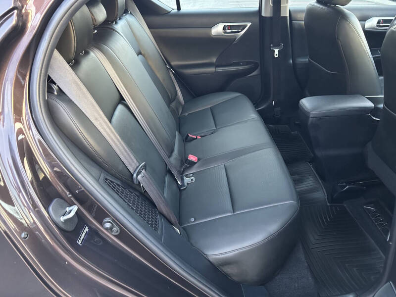 2012 Lexus CT 200h Premium