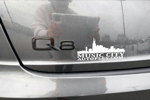 2020 Audi Q8 quattro Premium Plus 55 TFSI