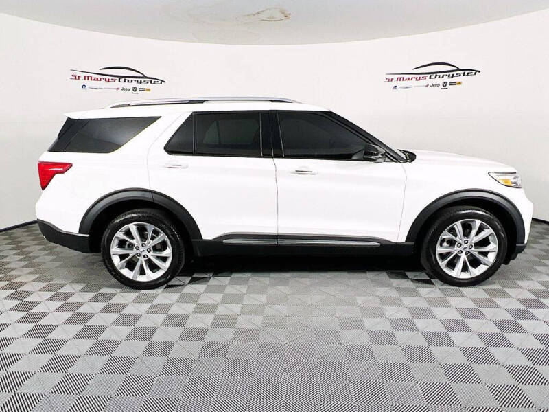 2023 Ford Explorer Platinum