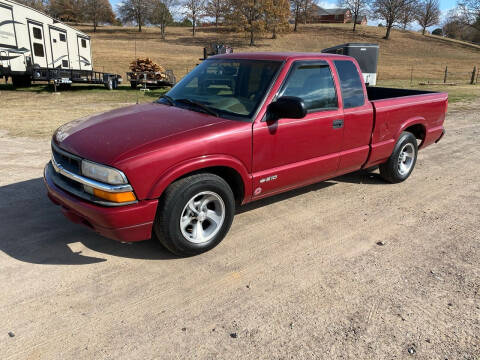 2000 Chevrolet S-10 for sale at A&P Auto Sales in Van Buren AR