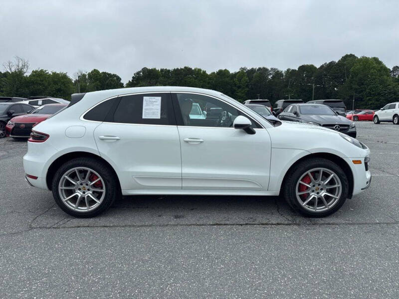 2017 Porsche Macan