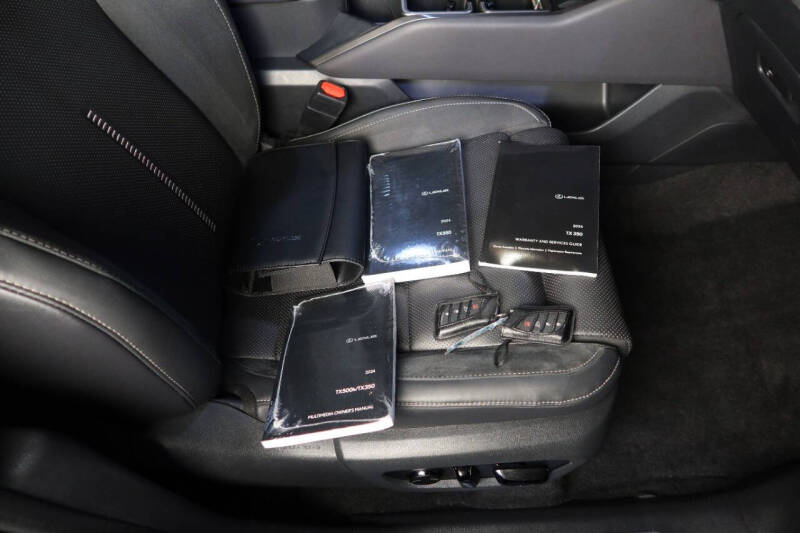 2024 Lexus TX 350 Luxury