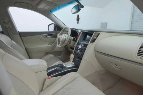 2009 Infiniti FX35