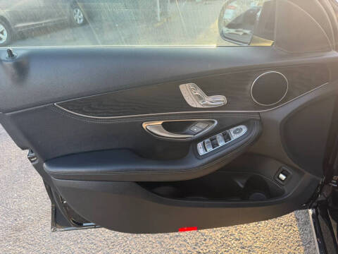2016 Mercedes-Benz C-Class