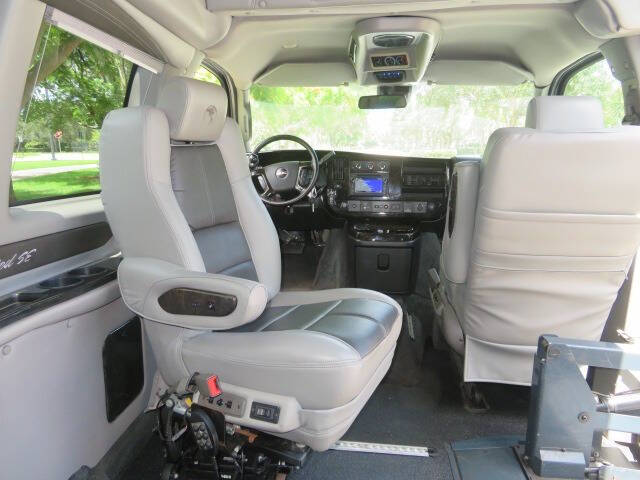 2019 GMC Savana 2500