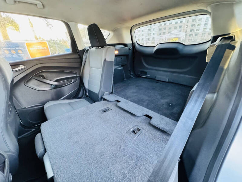 2015 Ford Escape SE