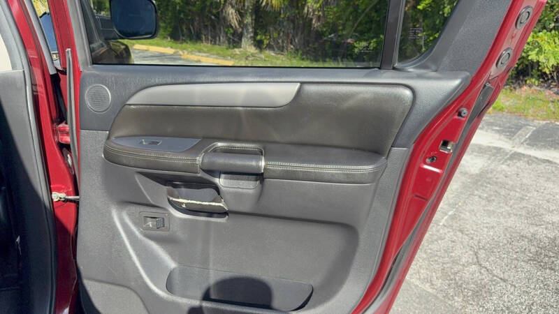 2011 Nissan Armada SL