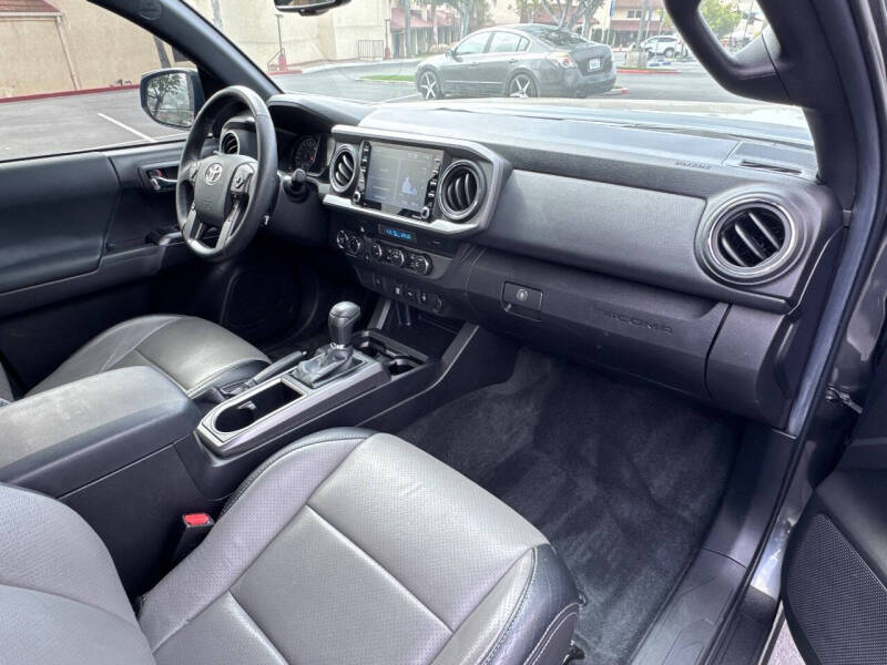 2023 Toyota Tacoma TRD Off-Road