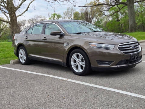 2015 Ford Taurus SEL
