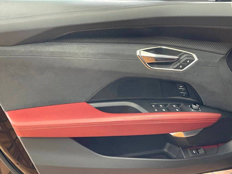 2024 Audi e-tron GT quattro Premium Plus