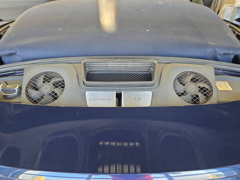 2018 Porsche 911 Carrera