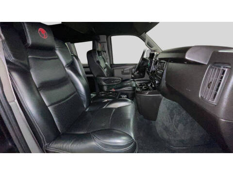 2025 GMC Savana 2500