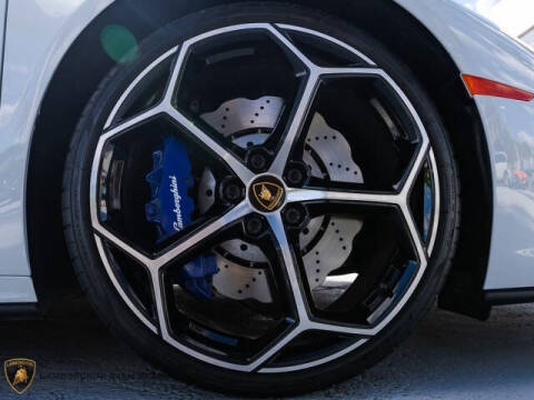 2021 Lamborghini Huracan EVO