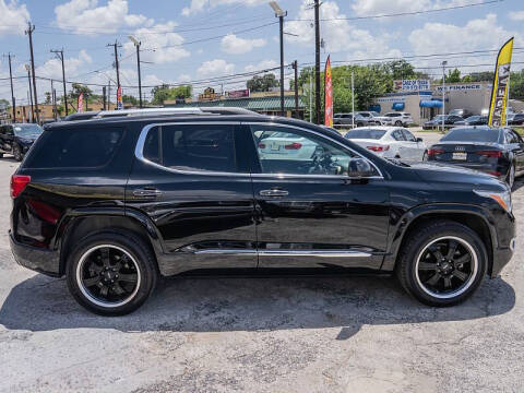2019 GMC Acadia Denali