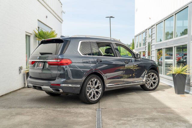 2019 BMW X7 9