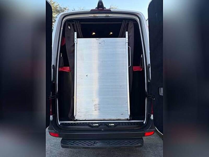 2016 Freightliner Sprinter 2500