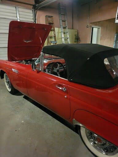 1957 Ford Thunderbird