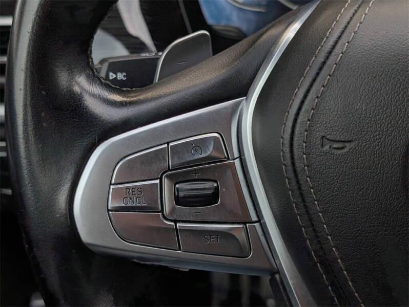 2019 BMW 7 Series 740i