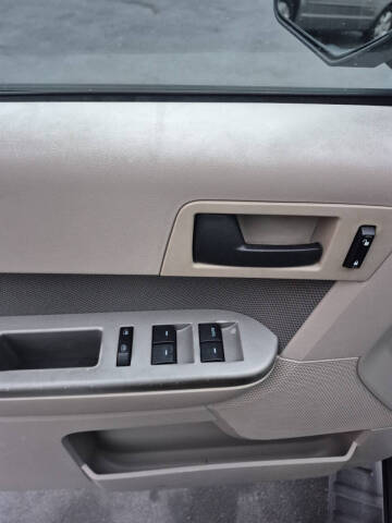 2009 Ford Escape XLT