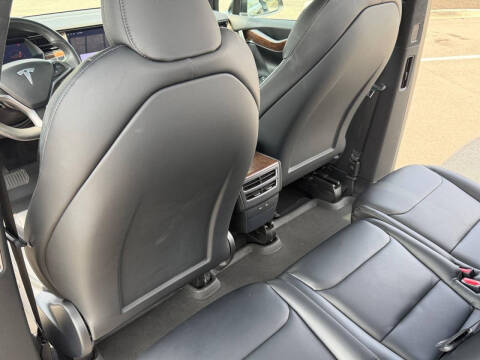 2020 Tesla Model X Long Range