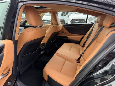 2023 Lexus ES 350