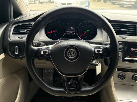 2015 Volkswagen Golf TSI S