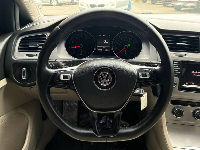 2015 Volkswagen Golf TSI S