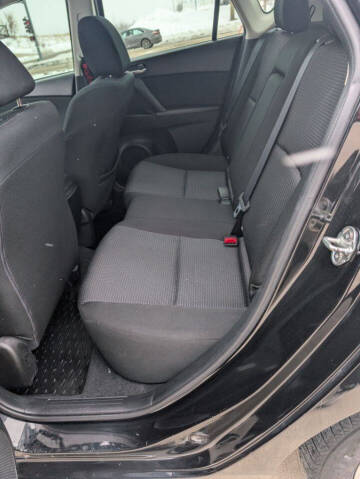 2013 Mazda MAZDA3 i Touring