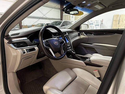 2013 Cadillac XTS Luxury Collection