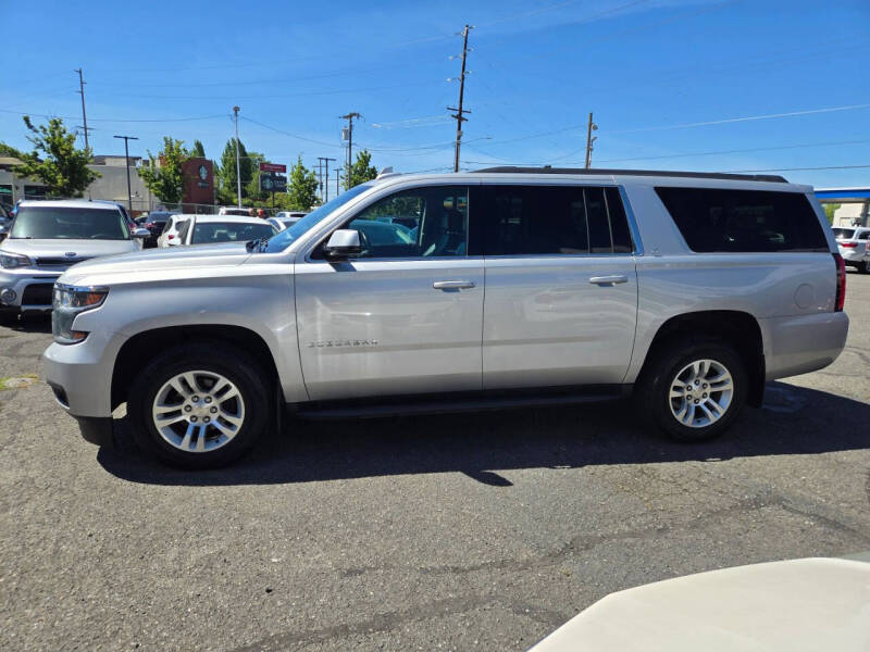 2016 Chevrolet Suburban LT