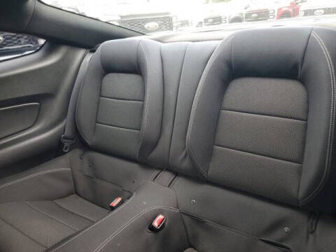 2015 Ford Mustang V6