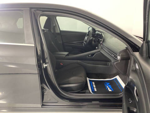 2022 Hyundai Elantra