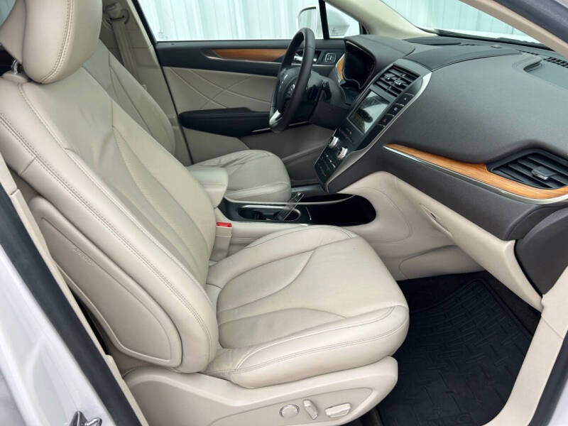 2017 Lincoln MKC Select