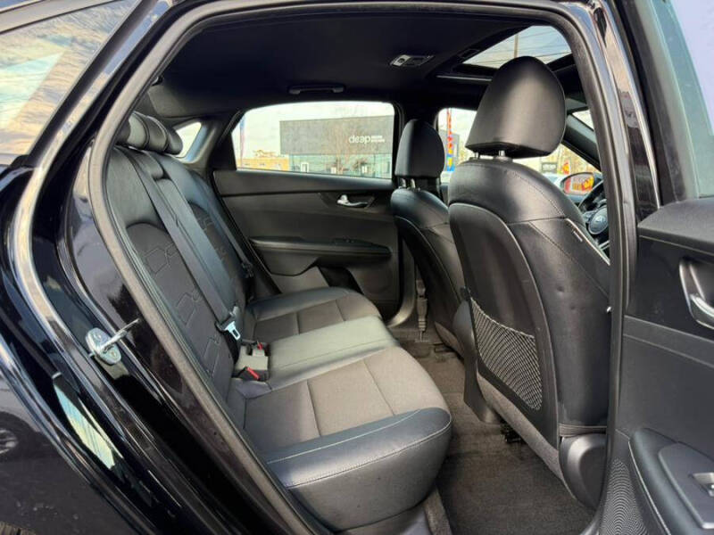 2021 Kia Forte GT Line