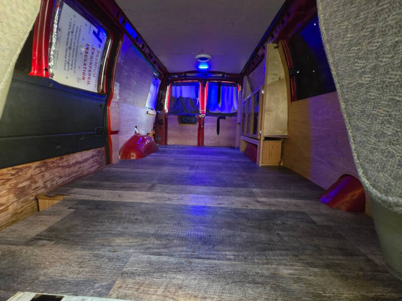 2000 Chevrolet Express G3500