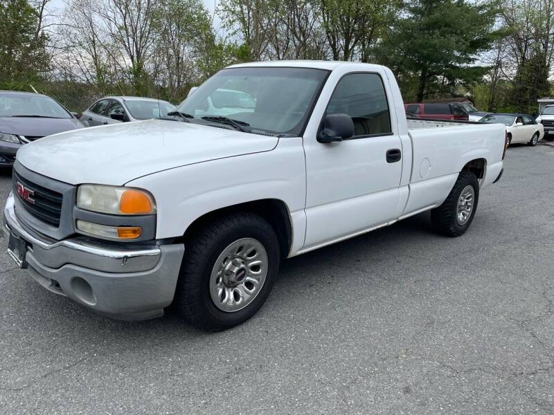 2007 GMC Sierra 1500 for sale at Dream Auto Group in Dumfries VA