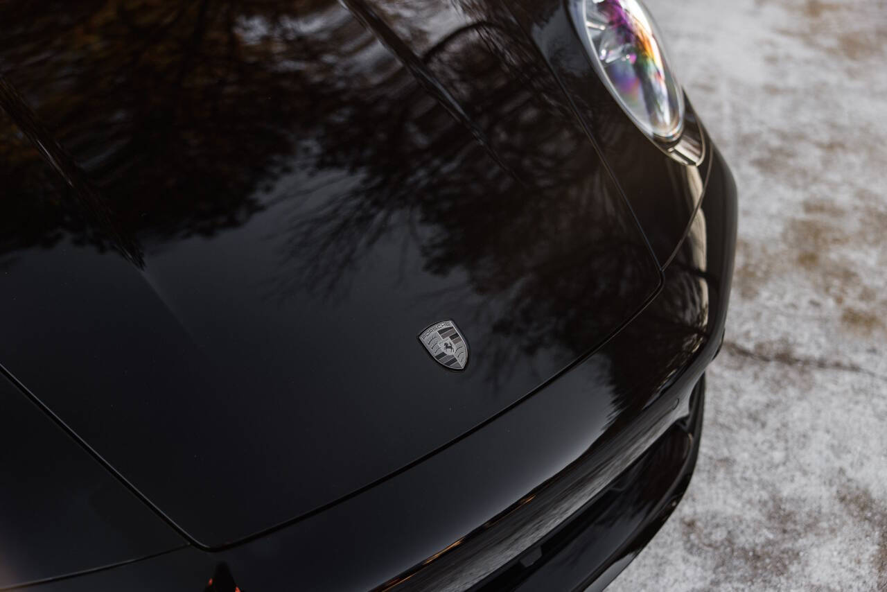 2022 Porsche 911 42